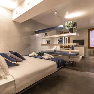 san-marco-deluxe-suite-rr.hotelslidodijesolo.com/