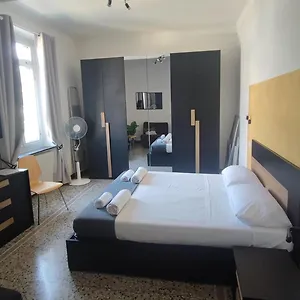 home-colors-apartament.hotelitalianriviera.com/